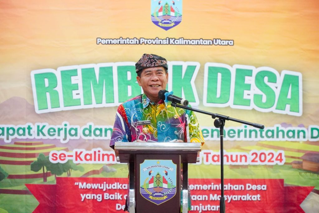 REMBUG DESA: Gubernur Zainal Arifin Paliwang memberikan sambutan dalam Rapat Kerja dan Evaluasi Pemerintahan Desa (Rembug Desa) se-Kalimantan Utara tahun 2024 di Auditorium, Lantai 6 RSUD dr. H. Jusuf SK, Tarakan, Kamis (4/7/2024).