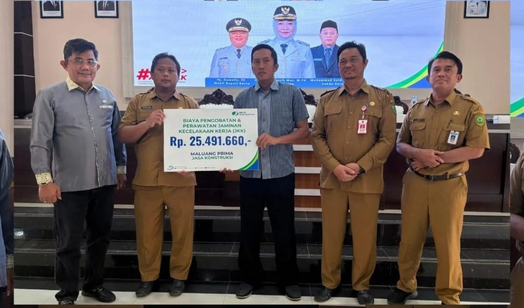 Setda Berau buka sosialisasi BPJS : Muhammad Said, pihak BPJS dan Tamu undangan lainnya