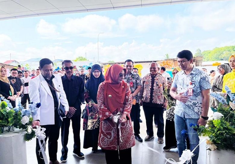 692be1f0bf368ac9b0c2de0ace970053.Peresmian_Gedung_Walet