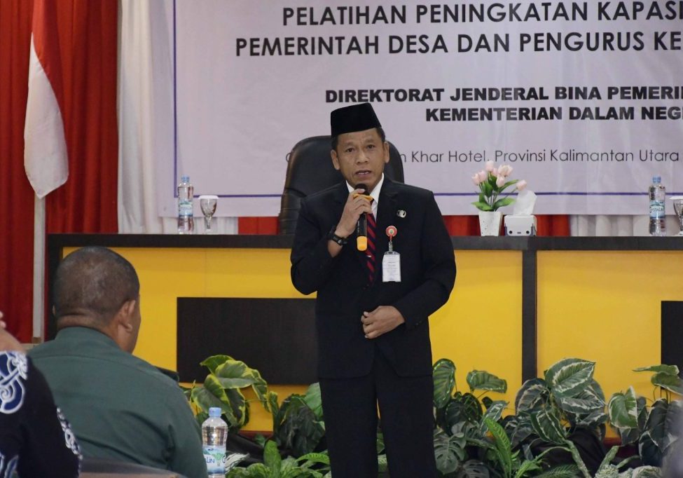 PENGUATAN : Kepala Dinas Pemberdayaan Masyarakat Desa Provinsi Kalimantan Utara, Edy Suharto, S.Sos., M.T., mewakili Gubernur menghadiri pembukaan Peningkatan Kapasitas Aparatur Pemerintah Desa dan LKD yang diselenggarakan oleh Direktorat Jenderal Bina Pemerintahan Desa melalui program Penguatan Pemerintah dan Pembangunan Desa (P3PD), Kamis (22/8). 