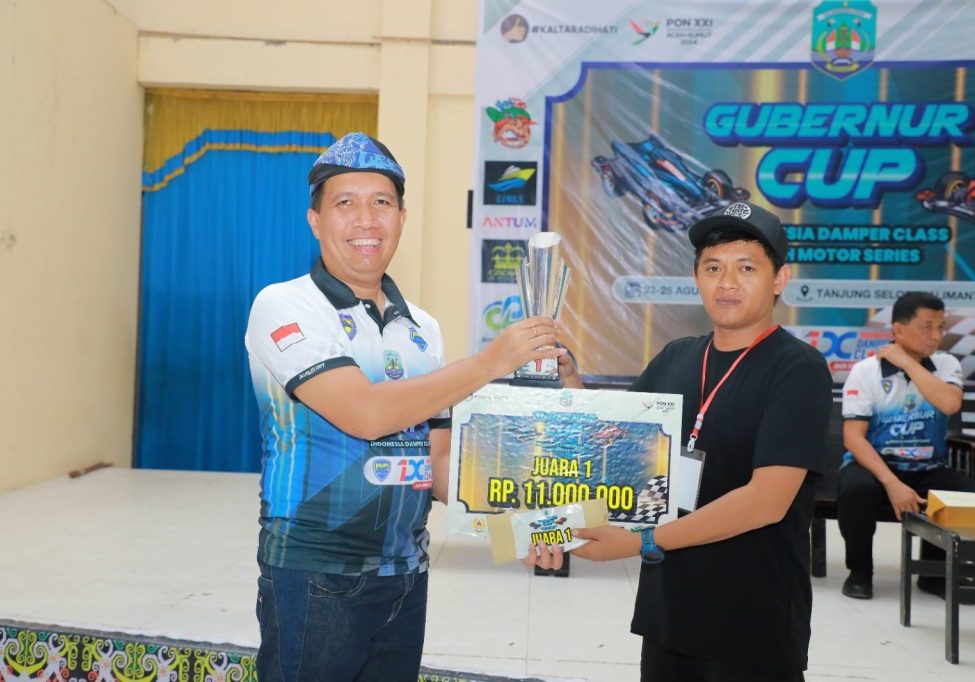 MINI 4WD : Plt Kepala Dispora Kaltara, Ir Yosua Batara Payangan, ST, MT menghadiri penutupan Tamiya Damper Style Mini 4WD Gubernur Cup 2024 dilangsungkan di ruang aula SMA Negeri 1 Tanjung Selor, Ahad (25/8). 