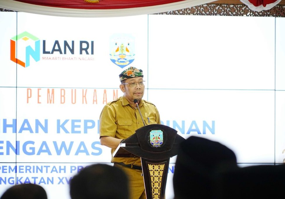 PKP : Asisten Administrasi Umum Setda Prov. Kaltara Pollymart Sijabat, S.KM., M.AP membuka kegiatan Pelatihan Kepemimpian Pwngawas (PKP) di lingkungan Provinsi Kalimantan Utara (Kaltara) Angkatan ke-18, Senin (9/9).